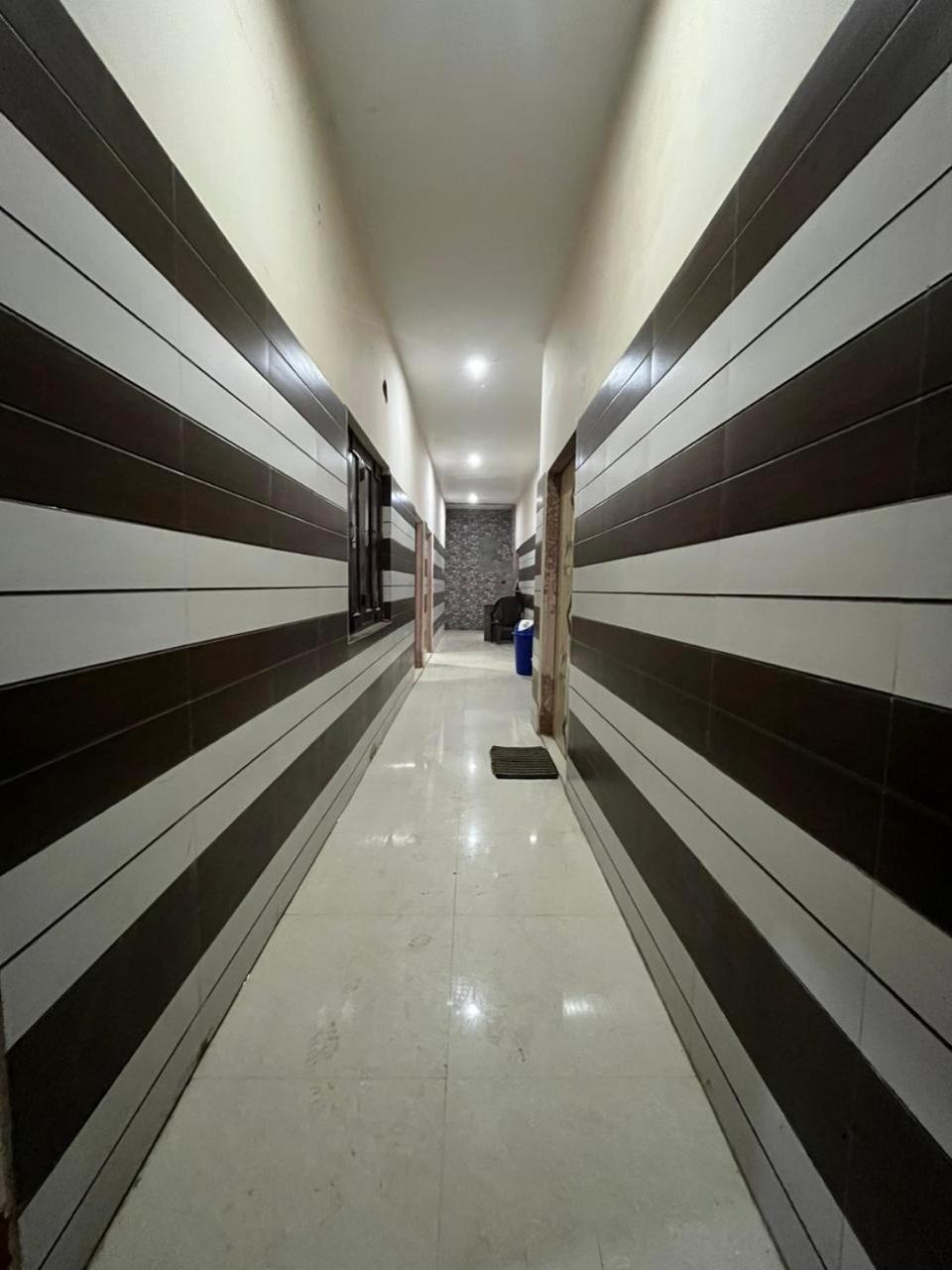 Radhikaa Residencyy *