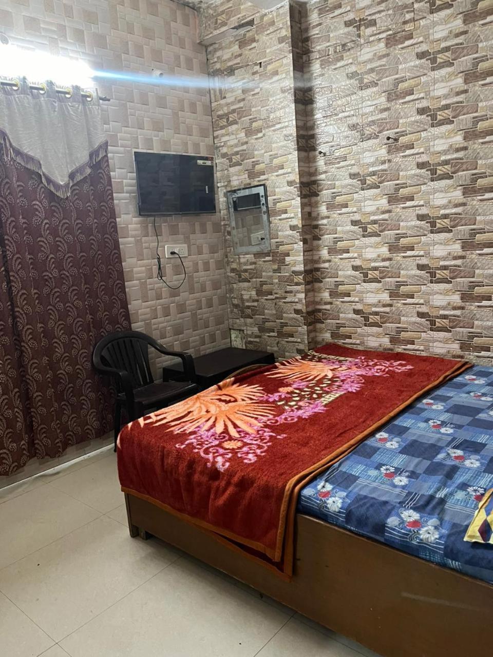 Radhikaa Residencyy * Vrindavan