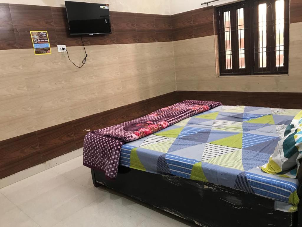 Radhikaa Residencyy Vrindavan